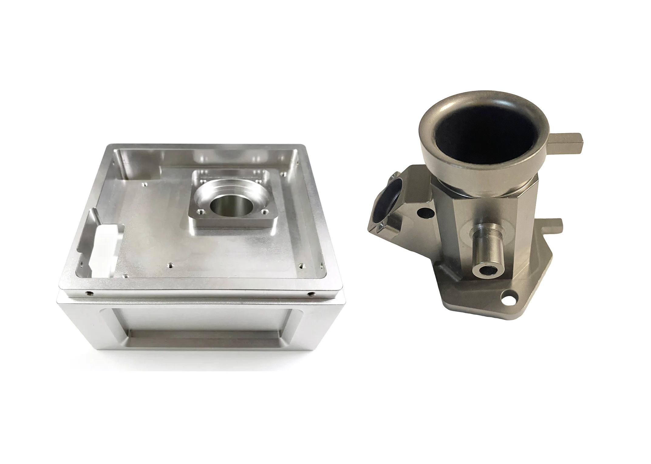 5-axis CNC milling for complex components with contoured surfaces and undercut features, reducing setups and improving accuracy at FIWOK METALWORKS.